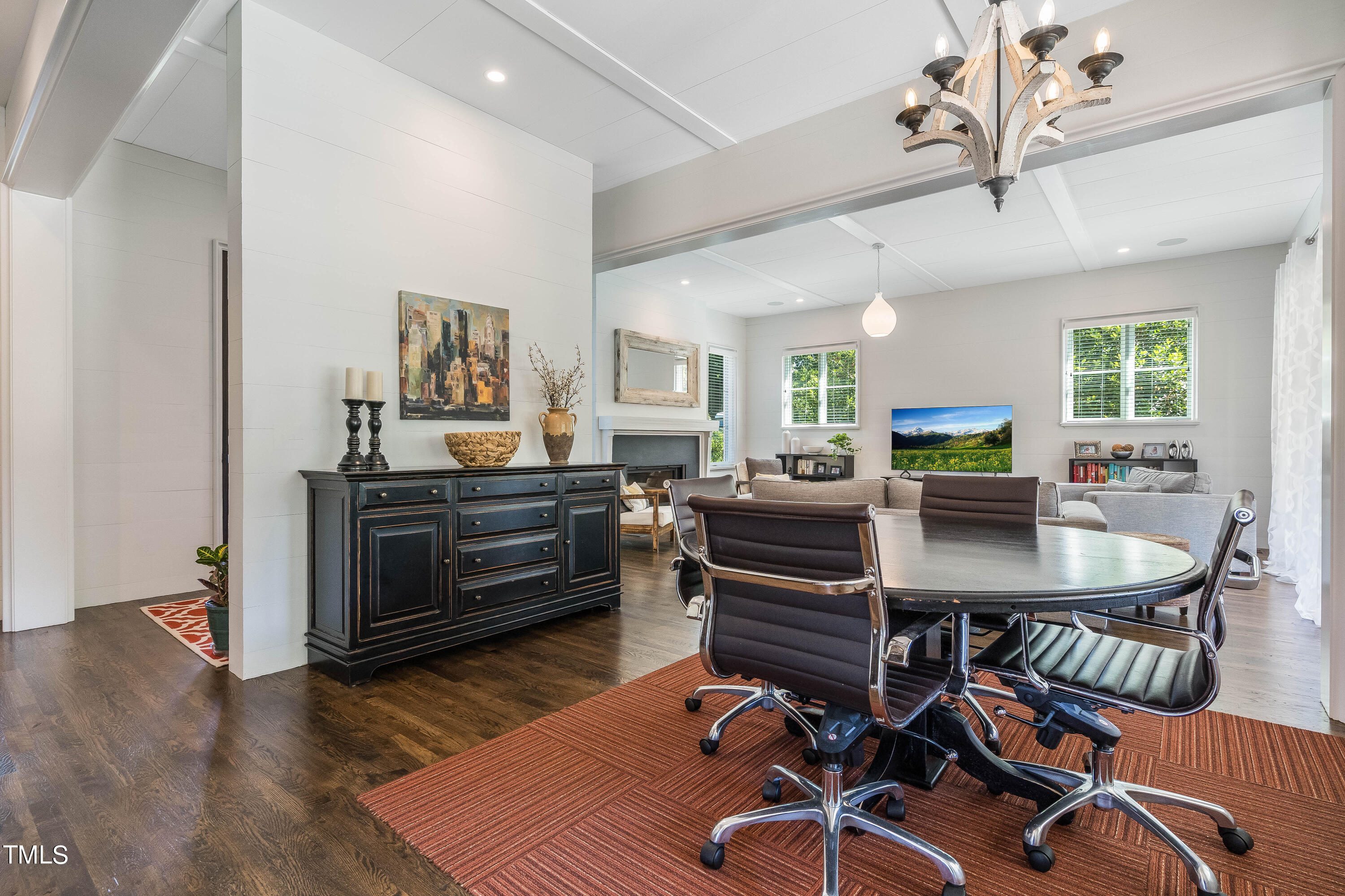 833 Woodburn Road Raleigh, NC 27605 - Photo 11 of 34 Dining