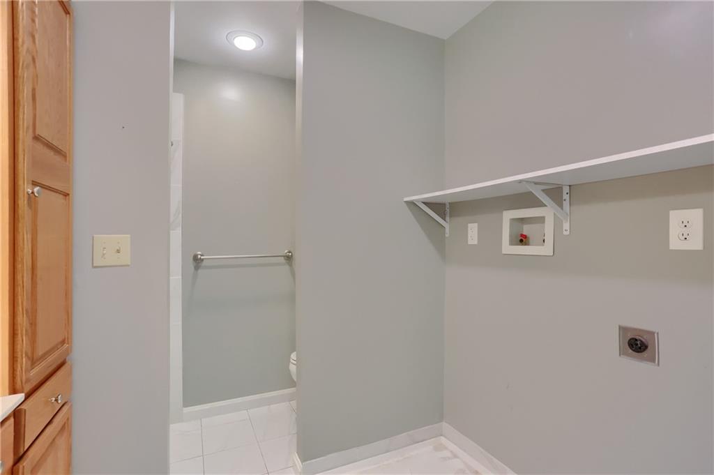 9650 Goehring Road Cranberry Township, PA 16066 - Photo 27 of 47 a view of an empty room