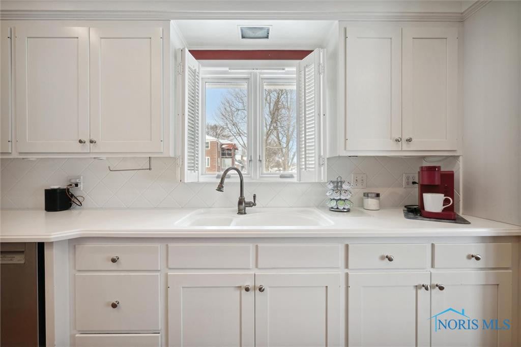 634 Miami Manor Road Maumee, OH 43537 - Photo 29 of 48 Gallery Image 29