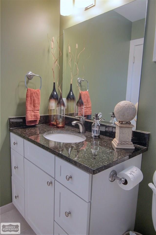 633 1st Street Rochester, MI 48307 - Photo 23 of 29