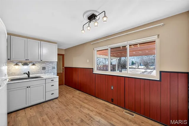 $279,900 | 3263 Janton Lane, St. Charles, MO 63301