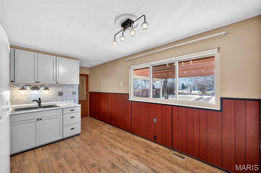 3263 Janton Lane St. Charles, MO 63301 - Photo 10 of 24