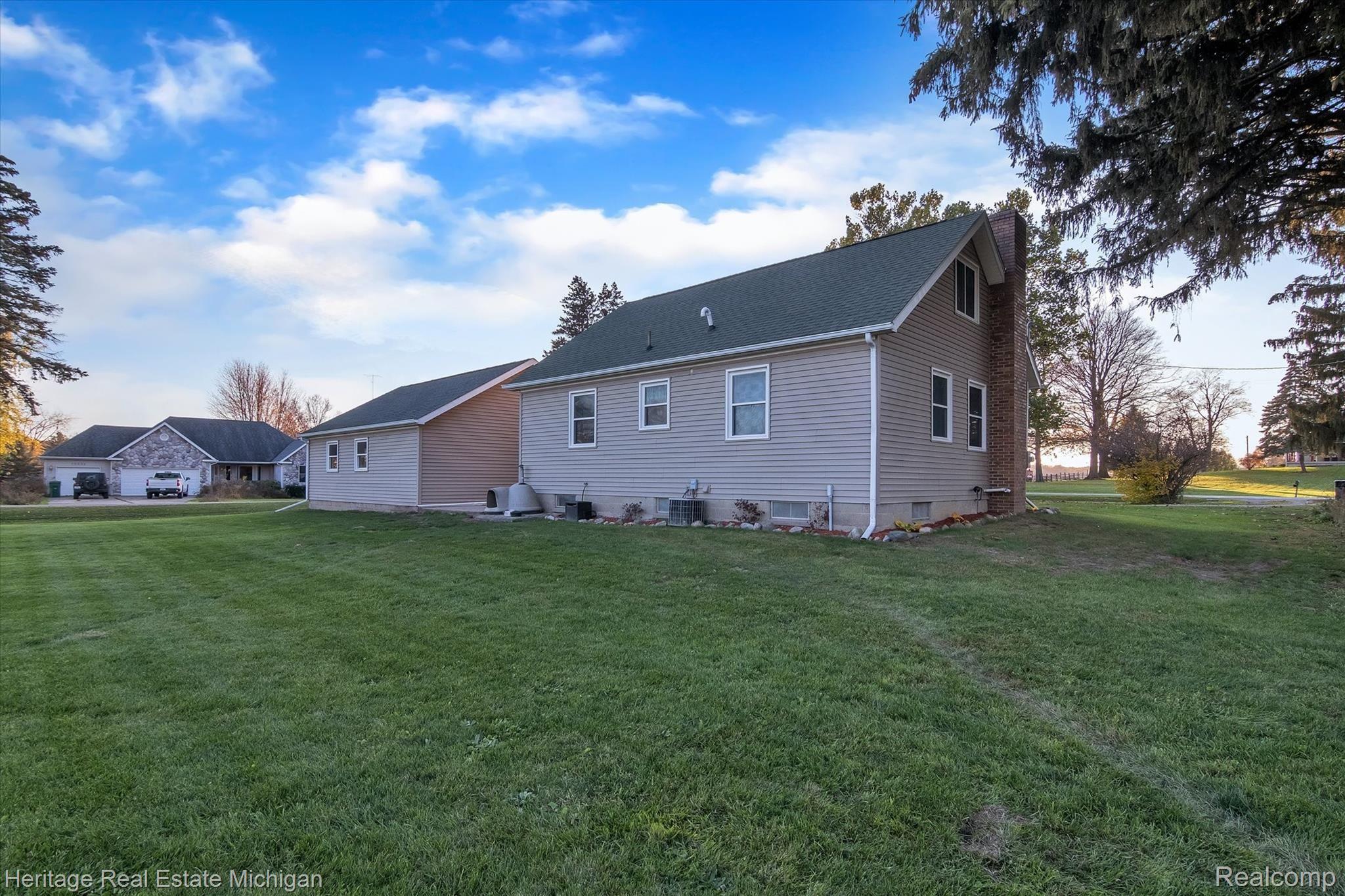11491 South New Lothrop Road Durand, MI 48429 - Photo 29 of 37 Back view of home
