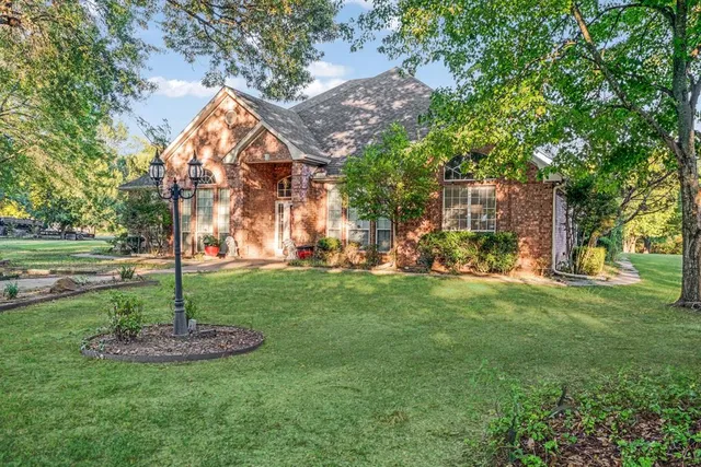a view of a garden with a fountain
