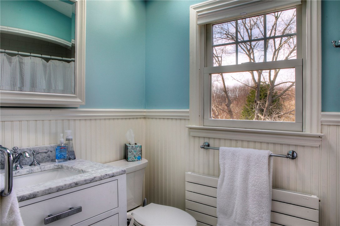 931 Wapping Road Portsmouth, RI 02871 - Photo 20 of 26