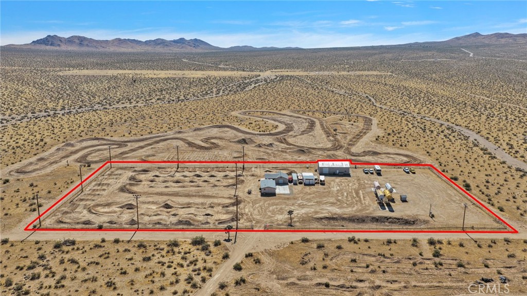 7162 Emily Road Adelanto, CA 92301 - Photo 4 of 74