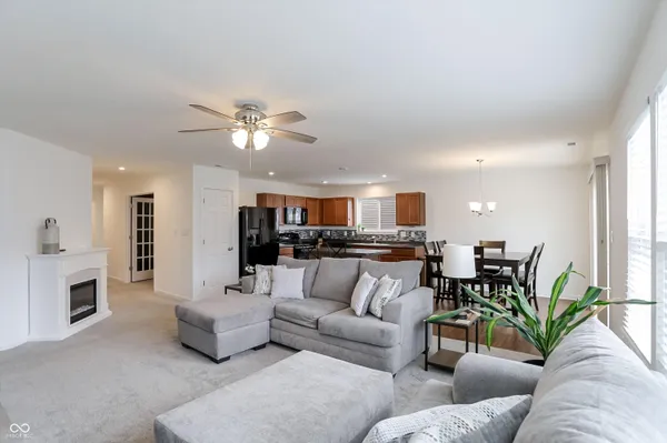 $294,900 | 5220 Arling Drive, Indianapolis, IN 46237