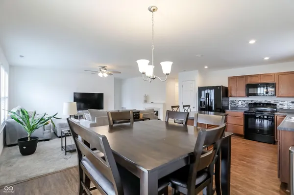 $294,900 | 5220 Arling Drive, Indianapolis, IN 46237