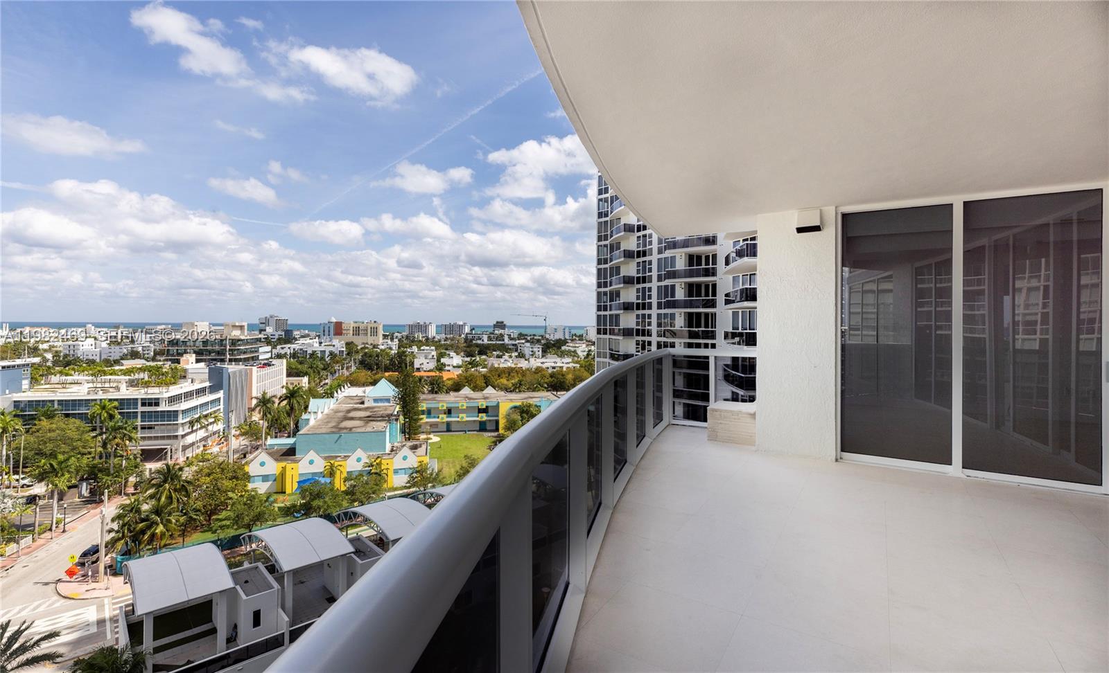 400 Alton Road, Unit 1102 Miami Beach, FL 33139 - Photo 19 of 33