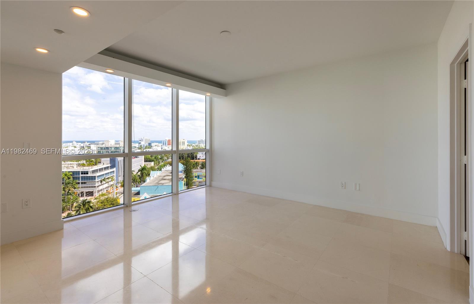 400 Alton Road, Unit 1102 Miami Beach, FL 33139 - Photo 3 of 33