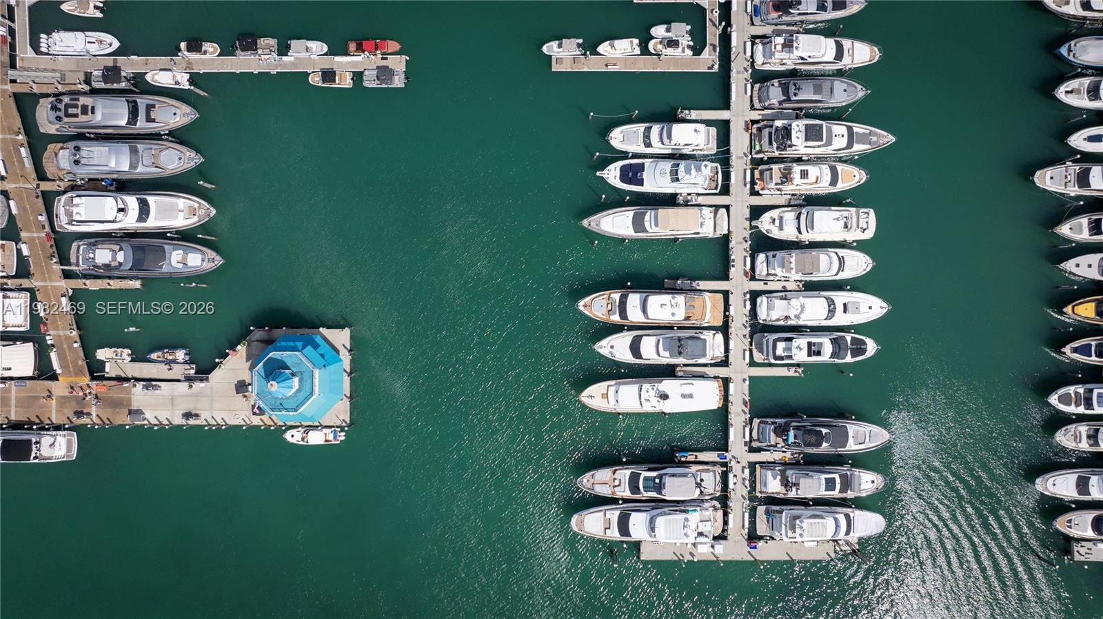 400 Alton Road, Unit 1102 Miami Beach, FL 33139 - Photo 33 of 33