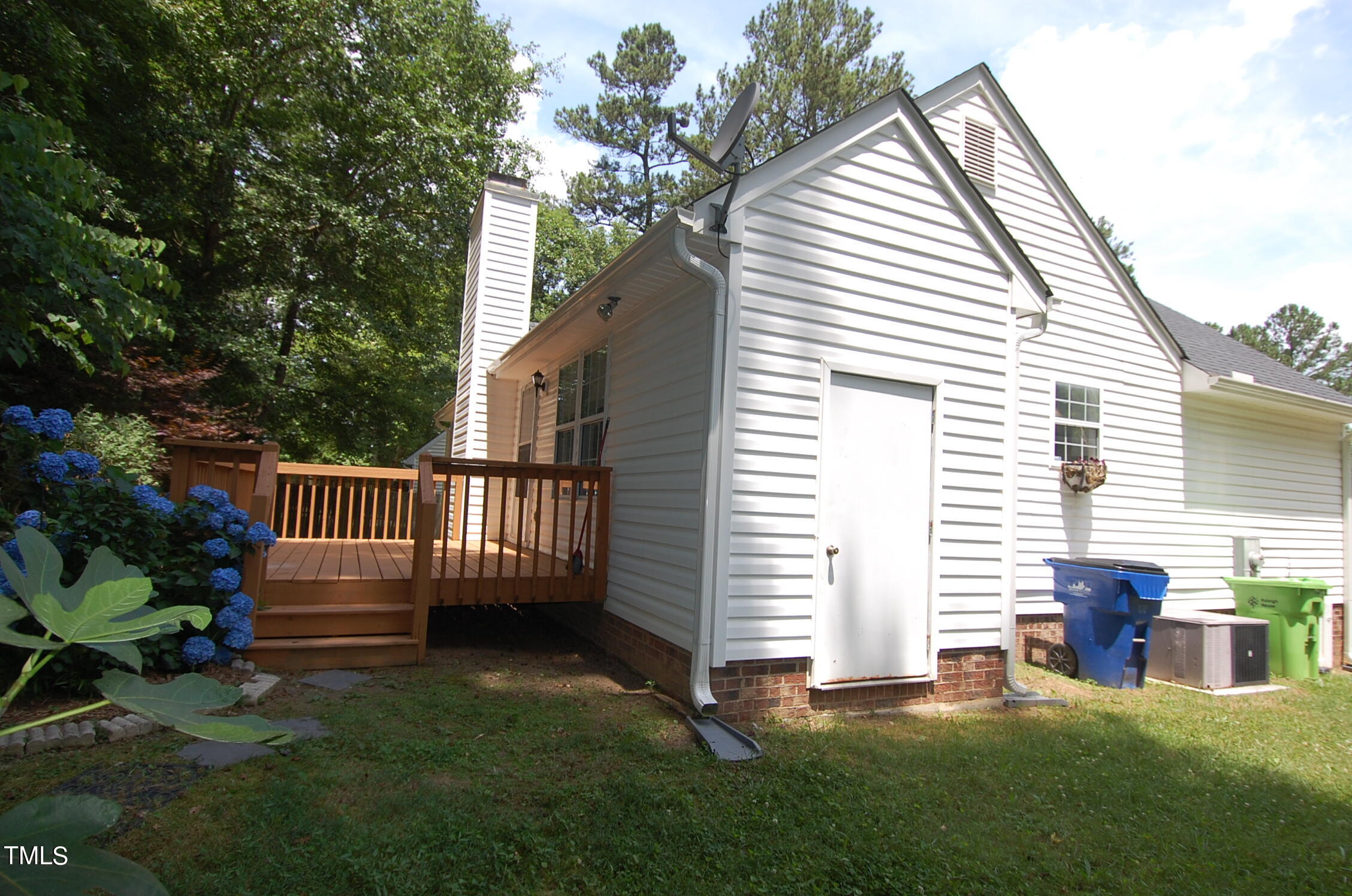 7500 Solumbra Court Raleigh, NC 27616 - Photo 21 of 27 DSC_0160