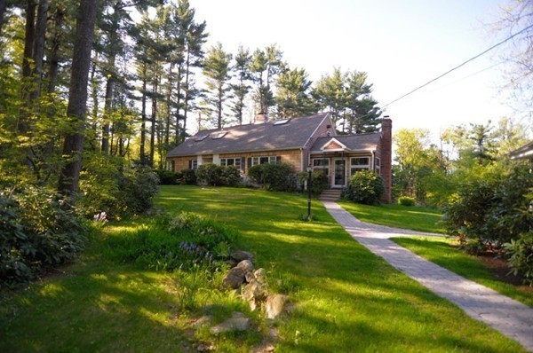 31 Putnam Road Holden, MA 01520 - Photo 2 of 30 Gallery Image 2