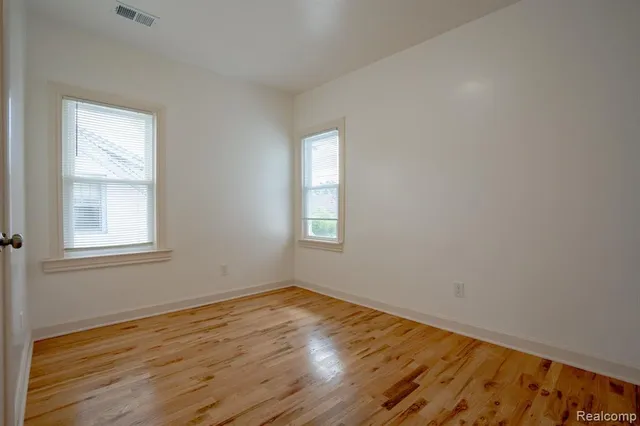 $185,000 | 163 Moss Street, Highland Park, MI 48203