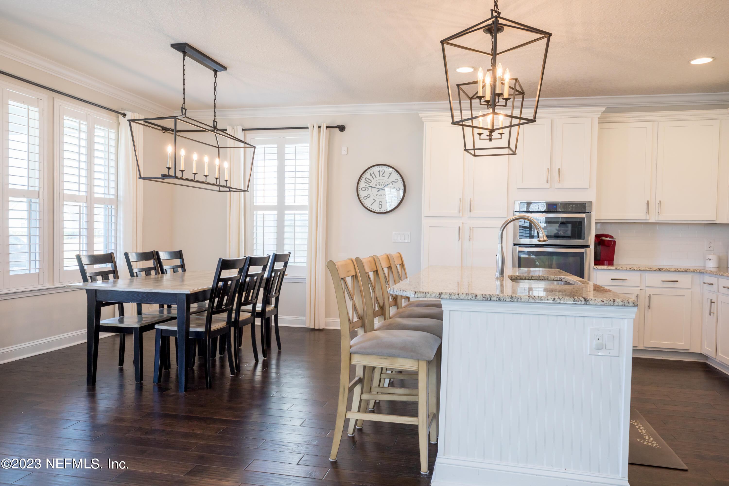 Dining/Kitchen