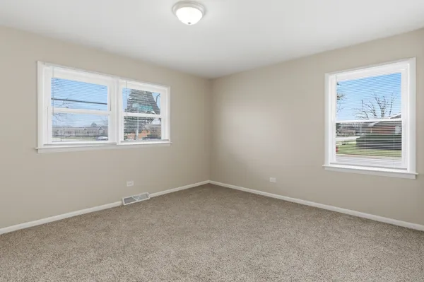 $267,500 | 796 East 163rd Street, South Holland, IL 60473