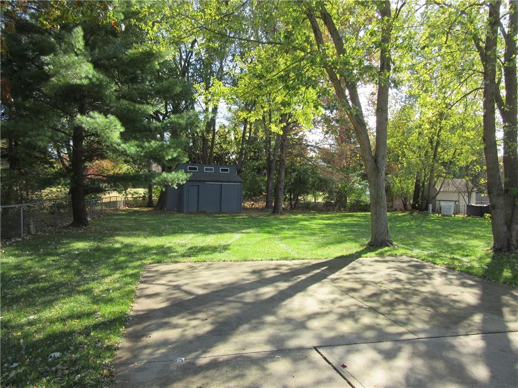 8809 Winding Ridge Road Indianapolis, IN 46217 - Photo 4 of 60 Gallery Image 4