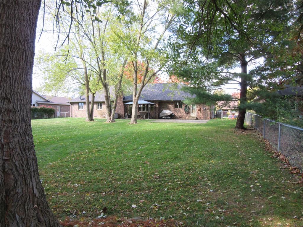 8809 Winding Ridge Road Indianapolis, IN 46217 - Photo 8 of 60 Gallery Image 8