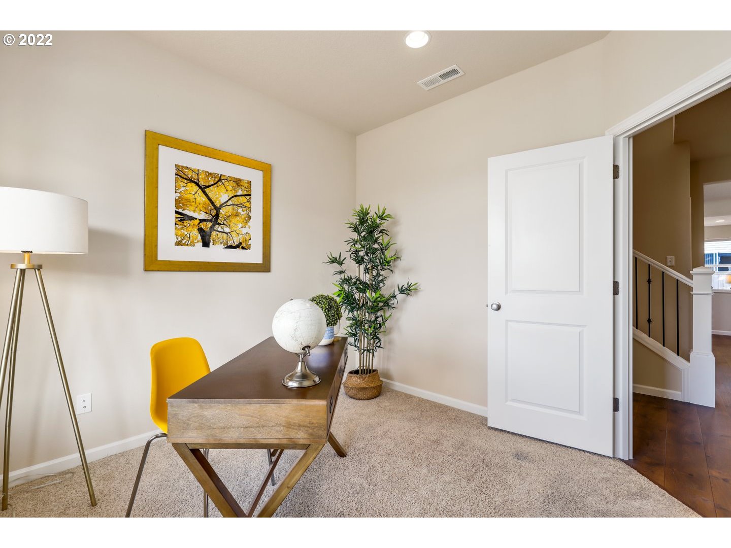 8637 Southwest Schmidt Loop Tigard, OR 97224 - Photo 16 of 32 Gallery Image 16