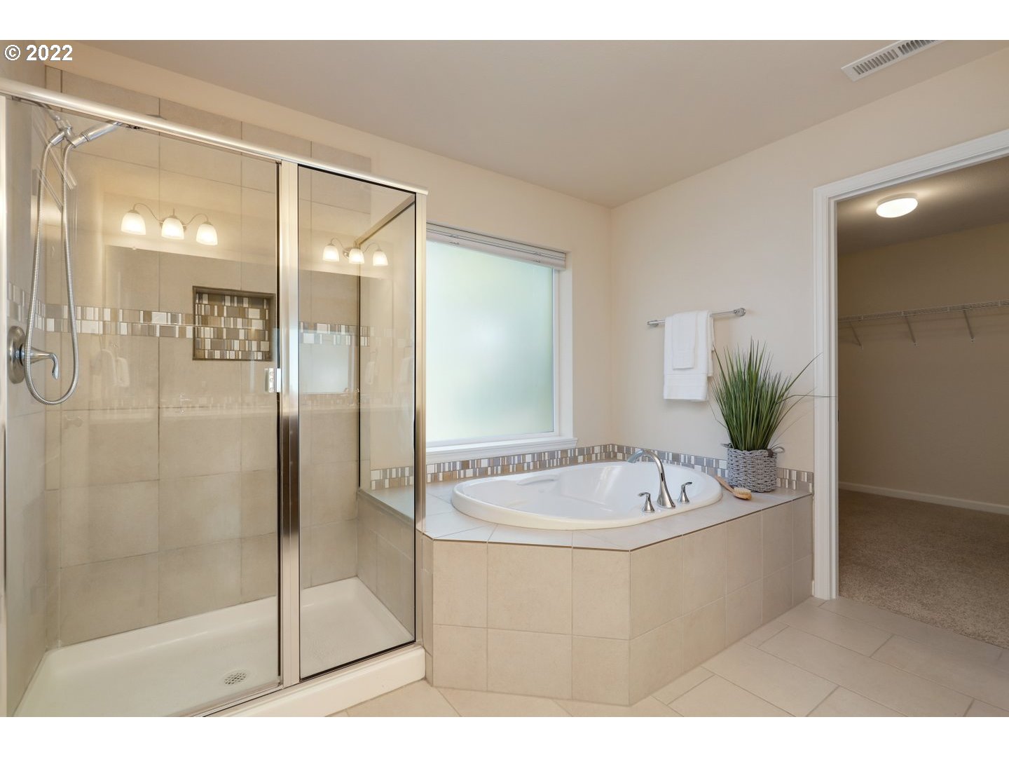 8637 Southwest Schmidt Loop Tigard, OR 97224 - Photo 23 of 32 Gallery Image 23