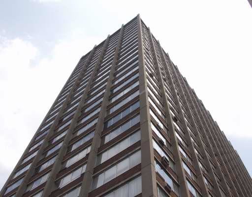 6171 North Sheridan Road, Unit 1001 Chicago, IL 60660 - Photo 1 of 12