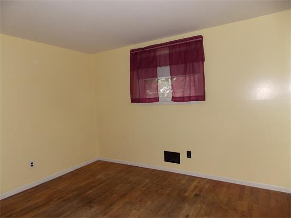 111 Conrad Road Marlborough, MA 01752 - Photo 4 of 9 Gallery Image 4