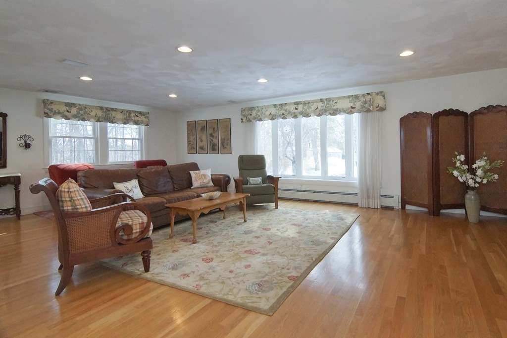 8 Abernathy Road Lexington, MA 02420 - Photo 9 of 24 Gallery Image 9