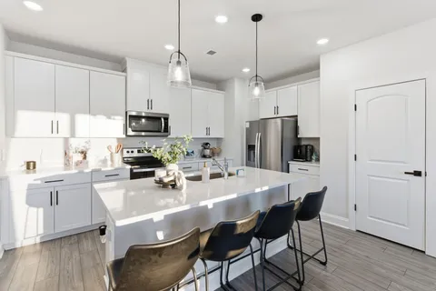 $485,000 | 4432 Skyridge Drive, Nashville, TN 37207