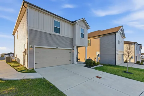 $485,000 | 4432 Skyridge Drive, Nashville, TN 37207