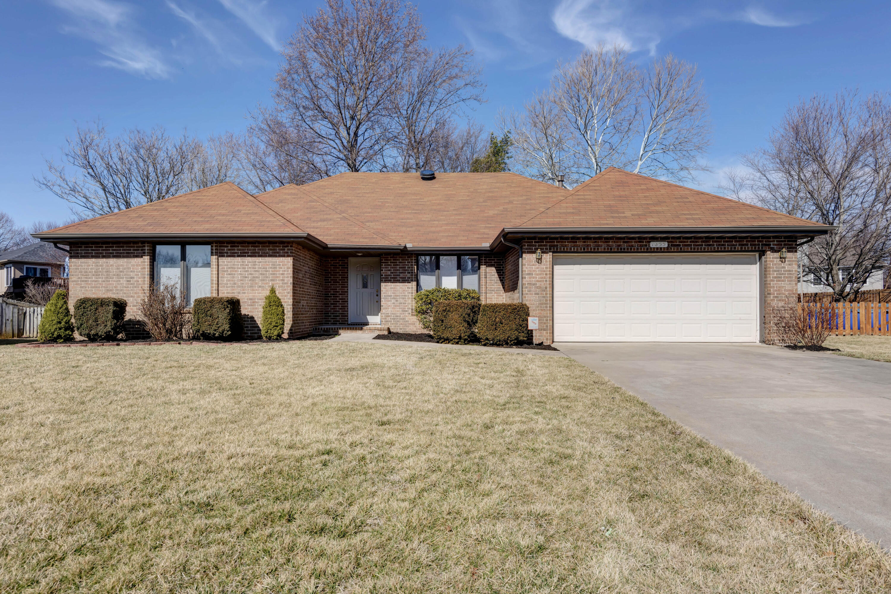 1655 West Riverside Street Springfield, MO 65807 - Photo 1 of 1 Riverside (2)