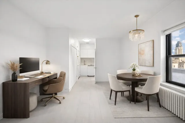 $3,450 | 140 West 69th Street, Unit PH1 | Upper West Side