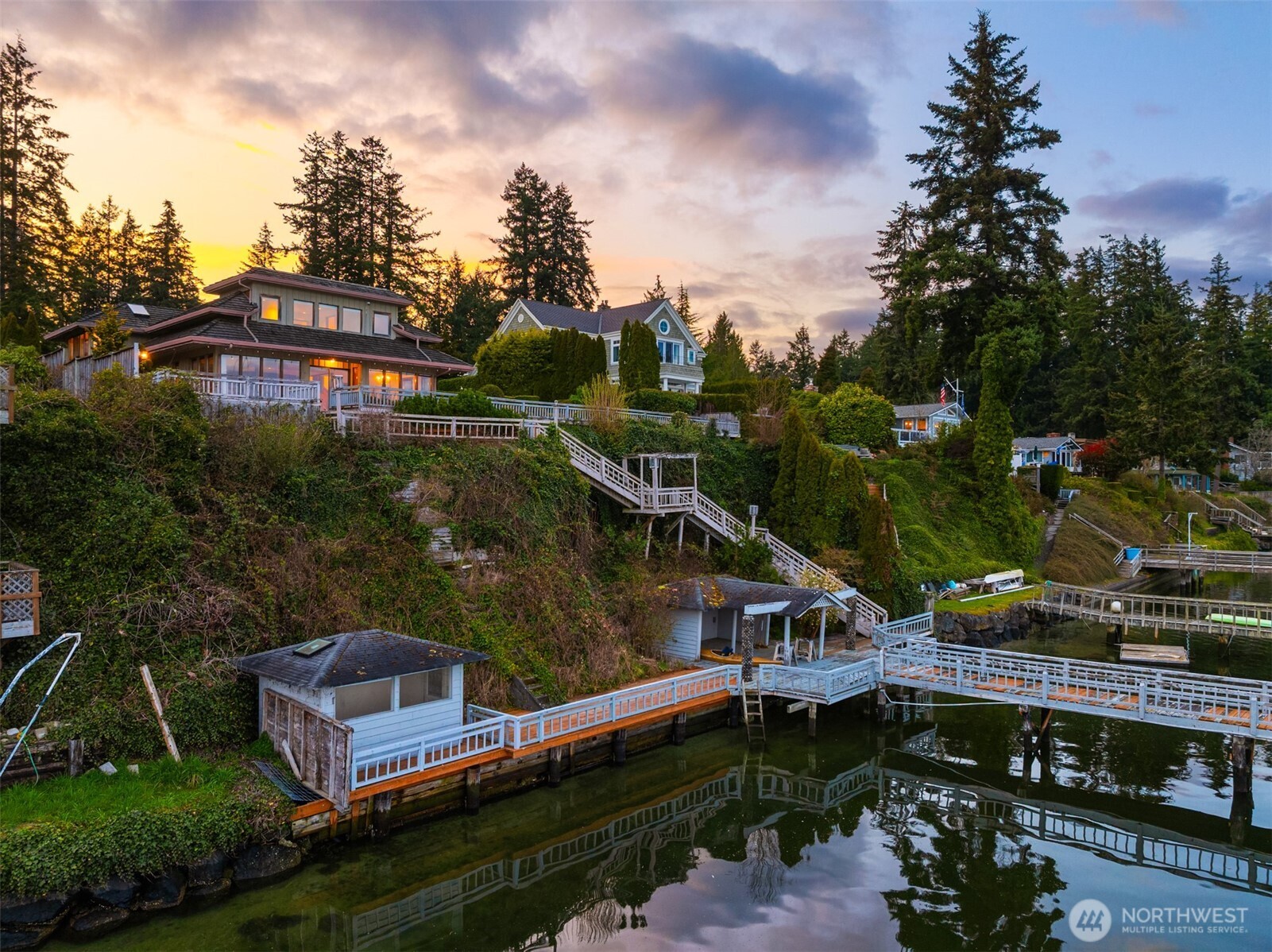 15762 Virginia Point Road Northeast Poulsbo, WA 98370 - Photo 2 of 26 Gallery Image 2