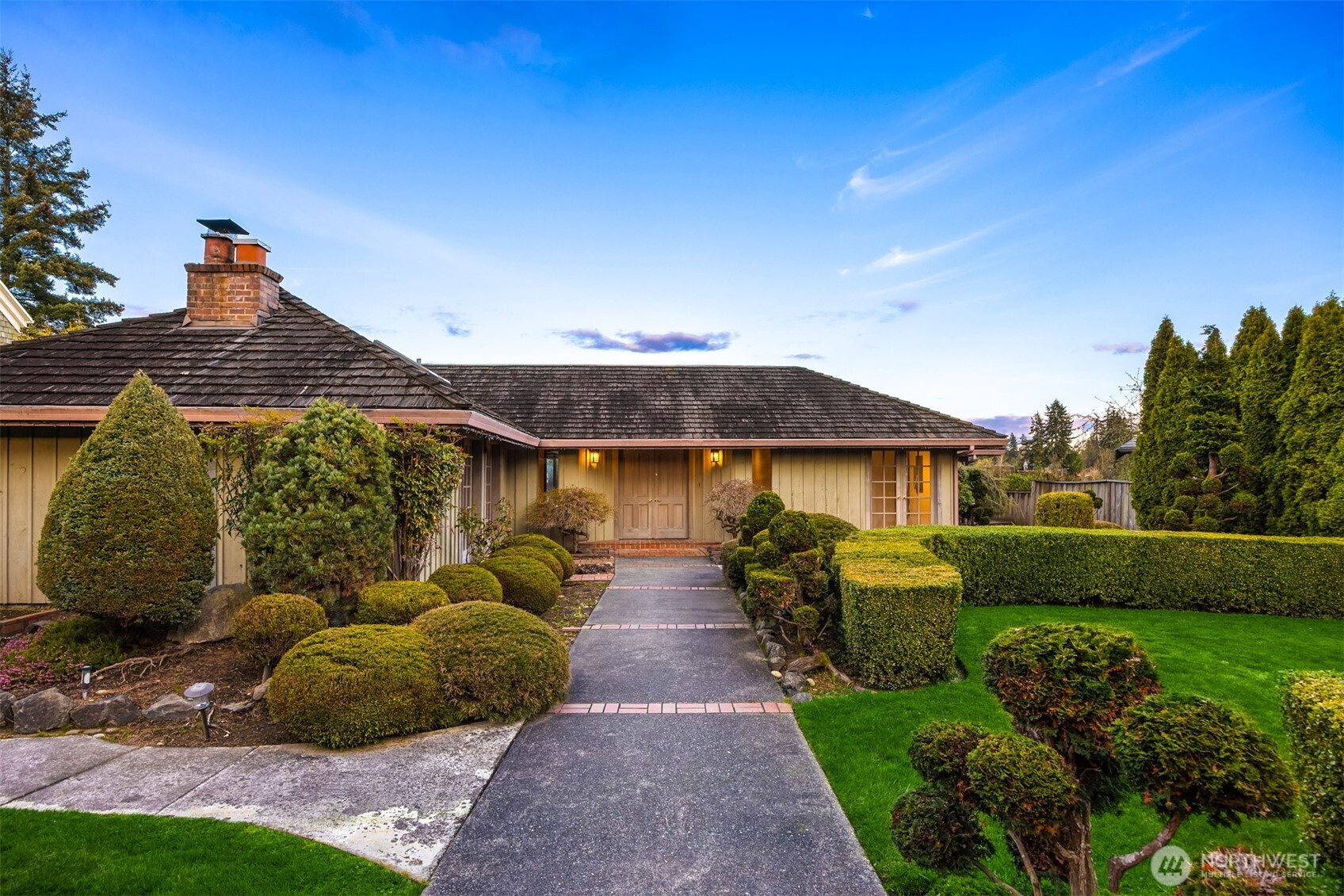 15762 Virginia Point Road Northeast Poulsbo, WA 98370 - Photo 5 of 26 Gallery Image 5