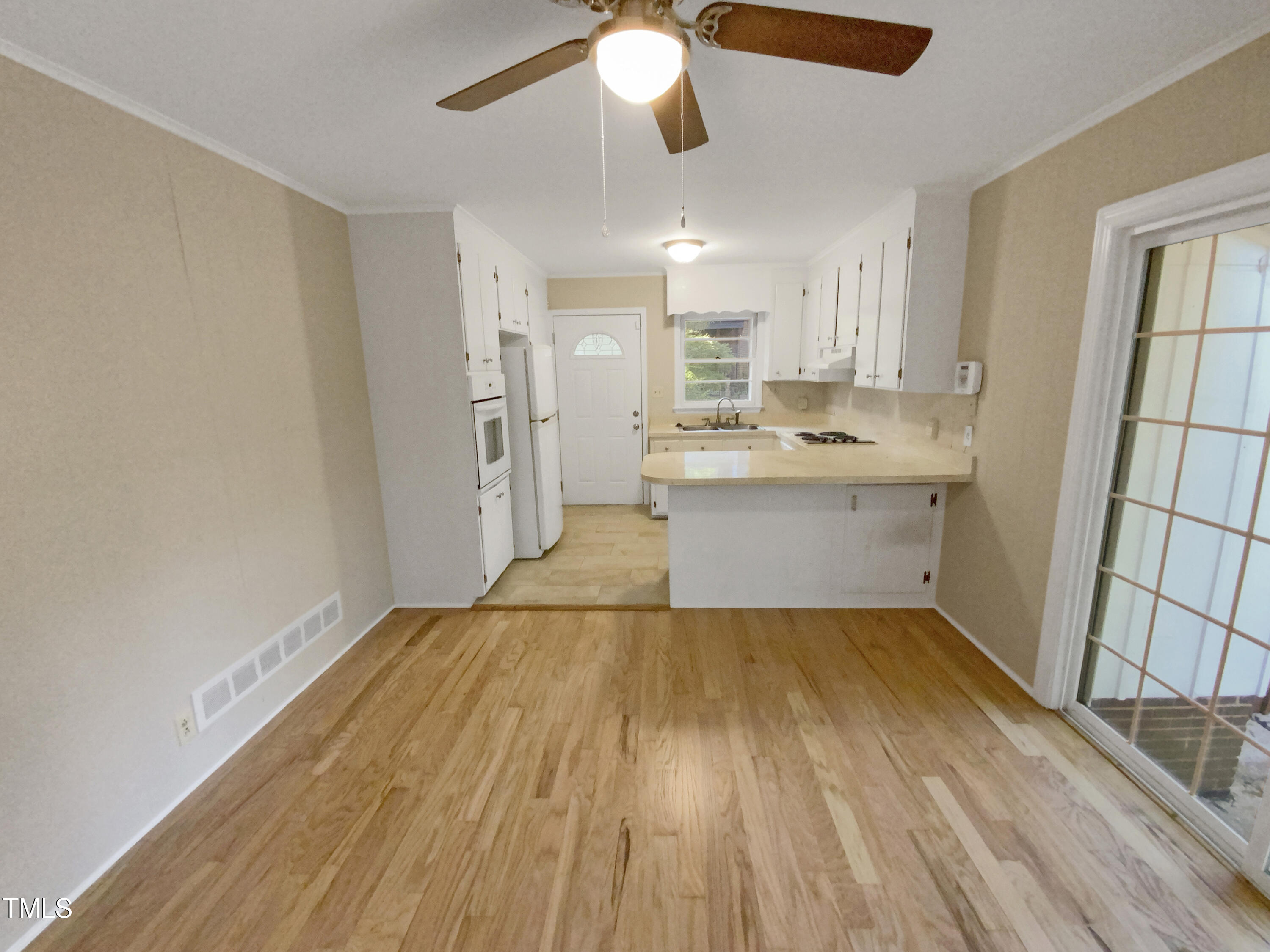 3512 Crofton Court Raleigh, NC 27604 - Photo 2 of 19 listing_1