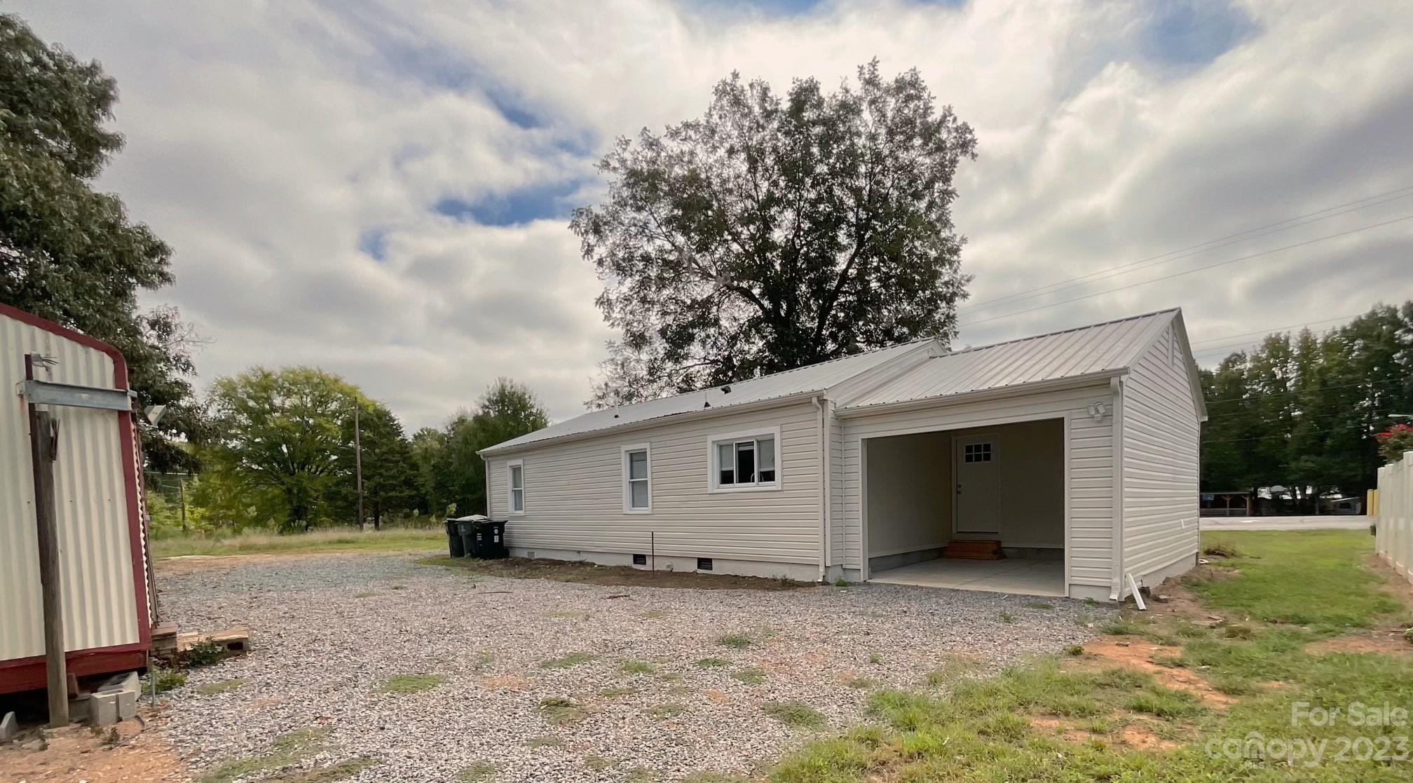 770 Sunderland Road Southwest Concord, NC 28027 - Photo 4 of 16