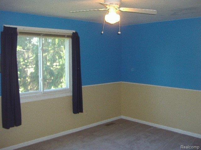 615 Lockport Road Rochester, MI 48307 - Photo 6 of 15 Bedroom 1