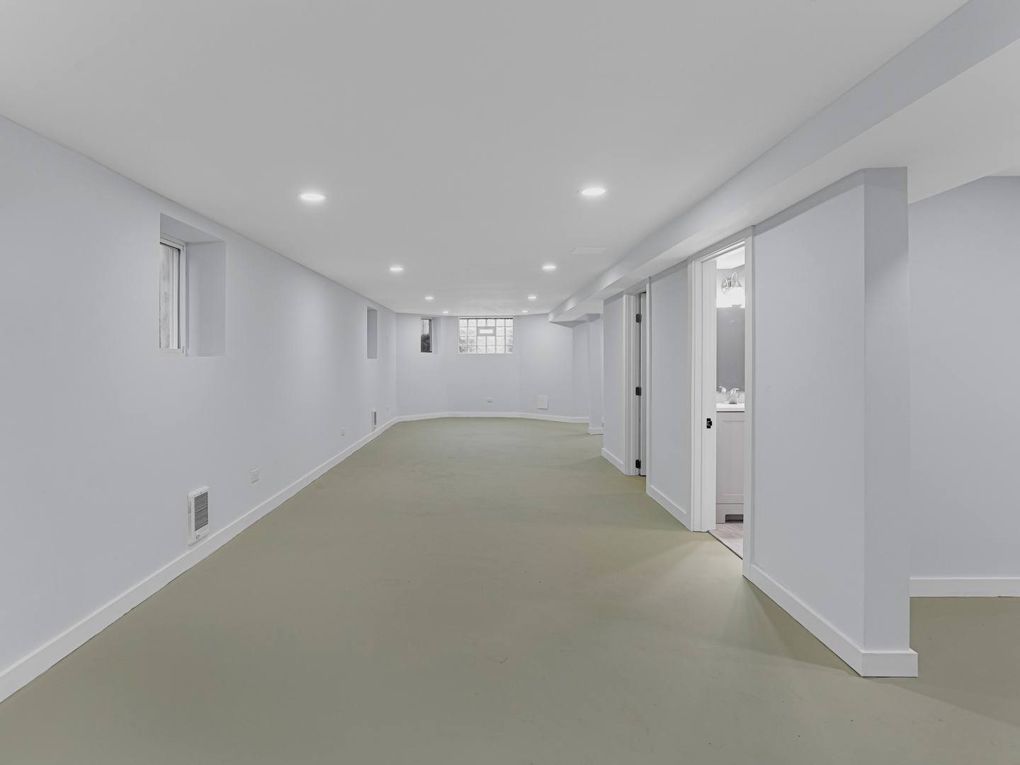 4918 West Fulton Street Chicago, IL 60644 - Photo 24 of 29