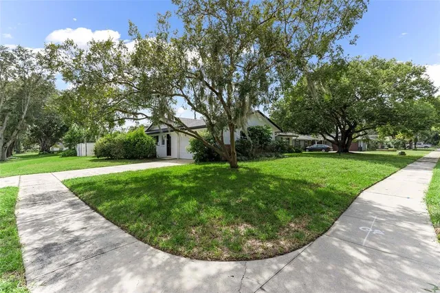 $555,000 | 2632 Derbyshire Road, Maitland, FL 32751