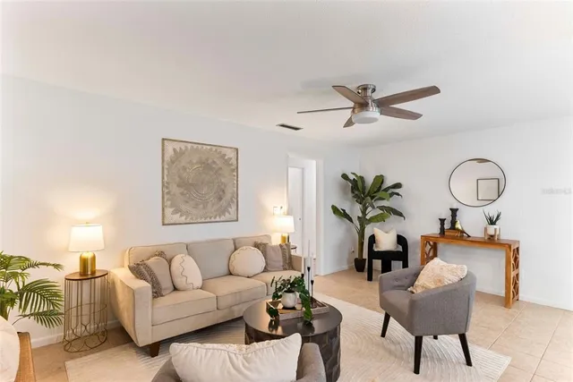 $555,000 | 2632 Derbyshire Road, Maitland, FL 32751