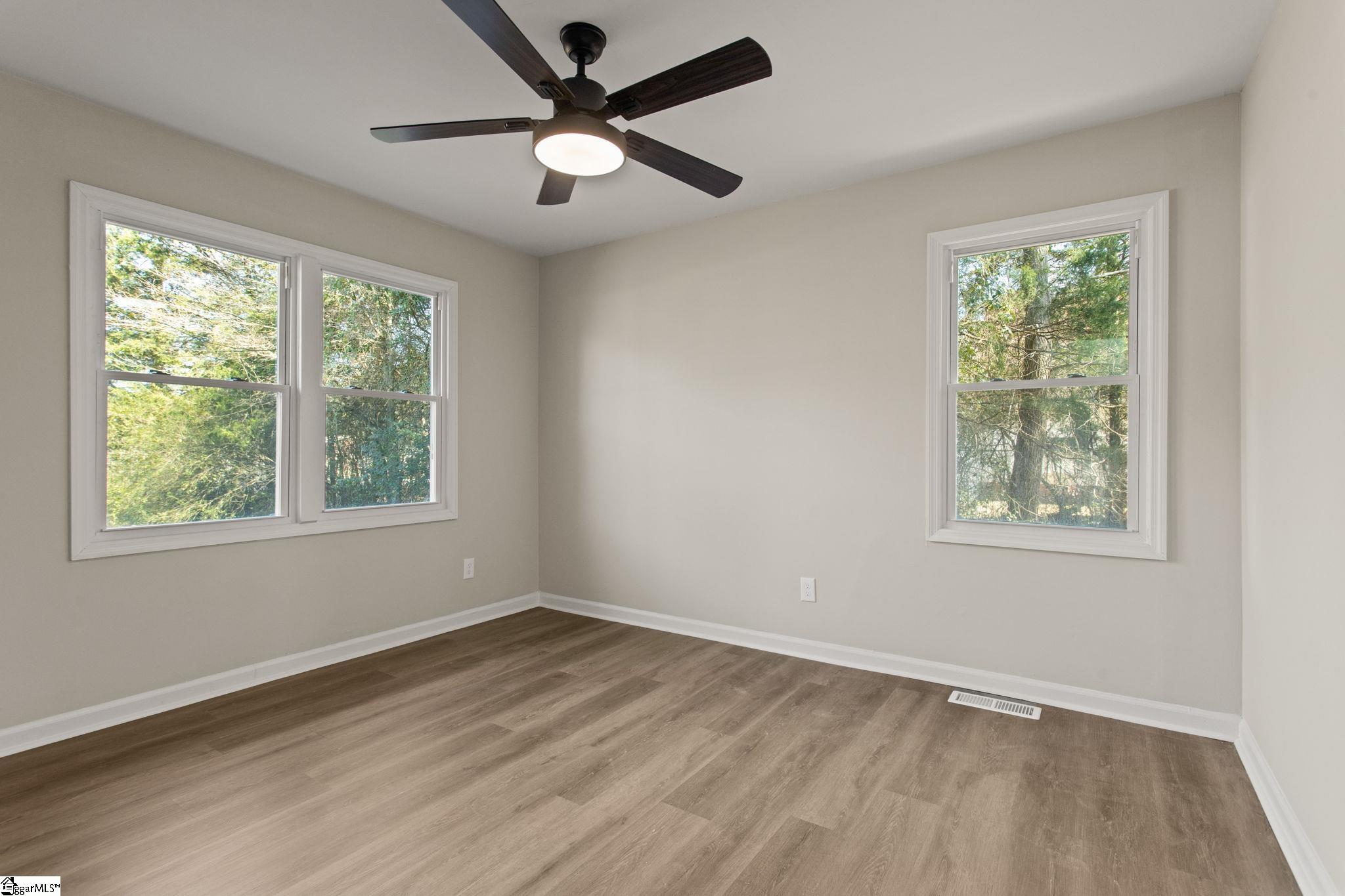 364 Sullivan Road Laurens, SC 29360 - Photo 19 of 28 Gallery Image 19