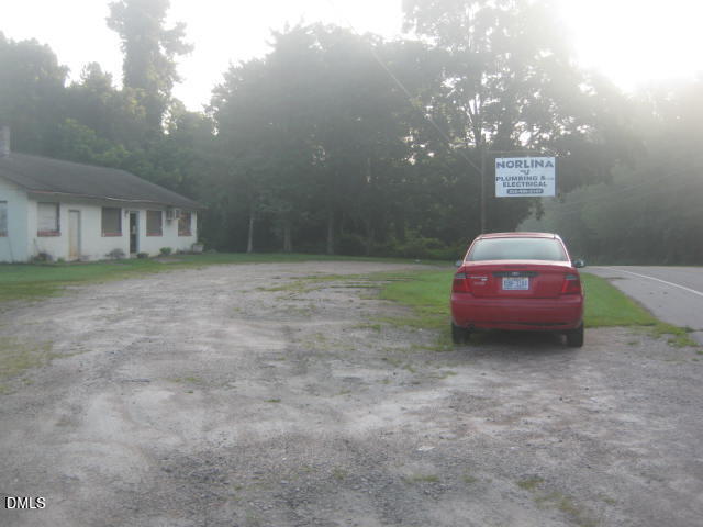 701 U.S. Rte 1 Norlina, NC 27563 - Photo 2 of 10 IMG_0231