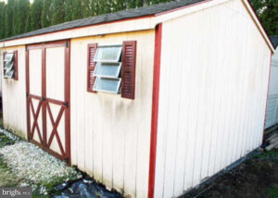 828 Weavertown Road Lebanon, PA 17046 - Photo 37 of 38