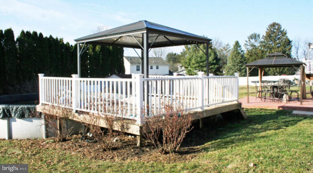 828 Weavertown Road Lebanon, PA 17046 - Photo 10 of 38