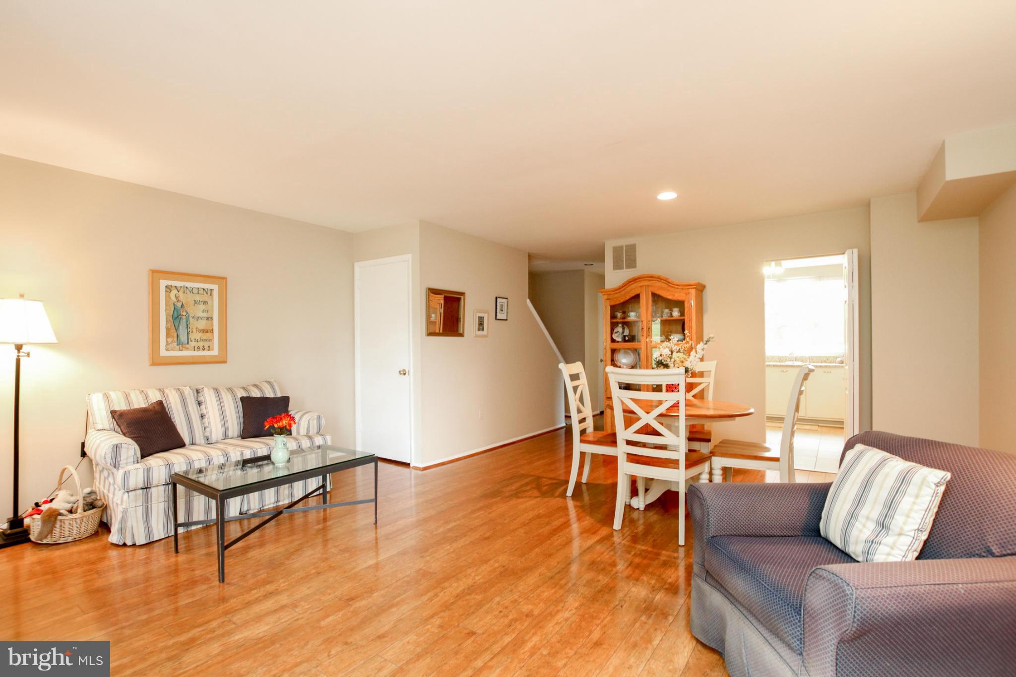11 Stone Ridge Court, Unit 6 Baltimore, MD 21239 - Photo 10 of 30 Living Room