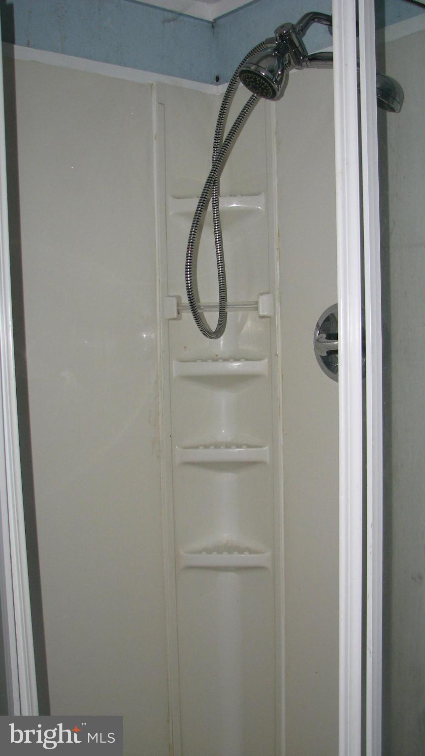 29 Walnut Street Middletown, MD 21769 - Photo 15 of 30 Bath