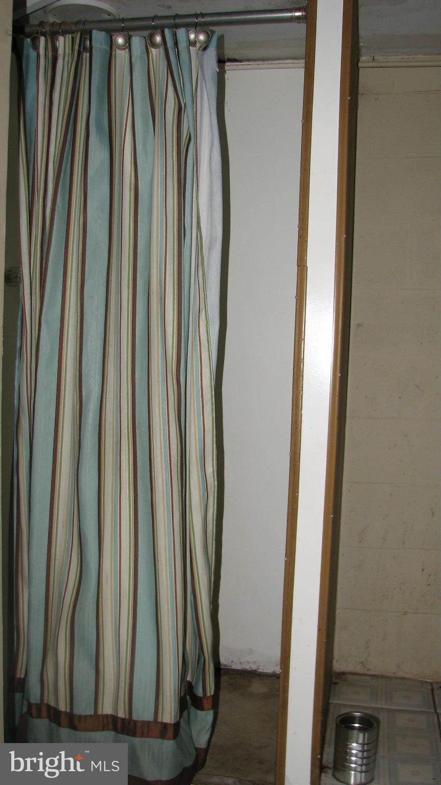 29 Walnut Street Middletown, MD 21769 - Photo 23 of 30 Bath