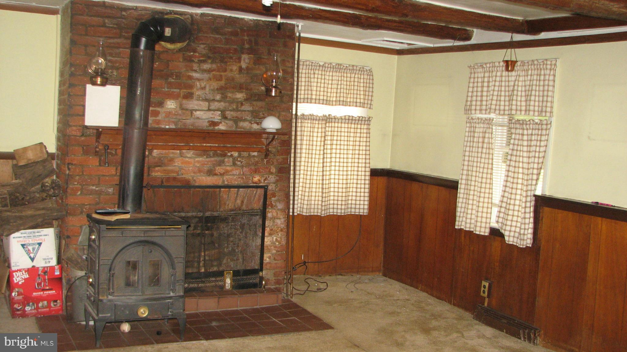 29 Walnut Street Middletown, MD 21769 - Photo 7 of 30 Family Room