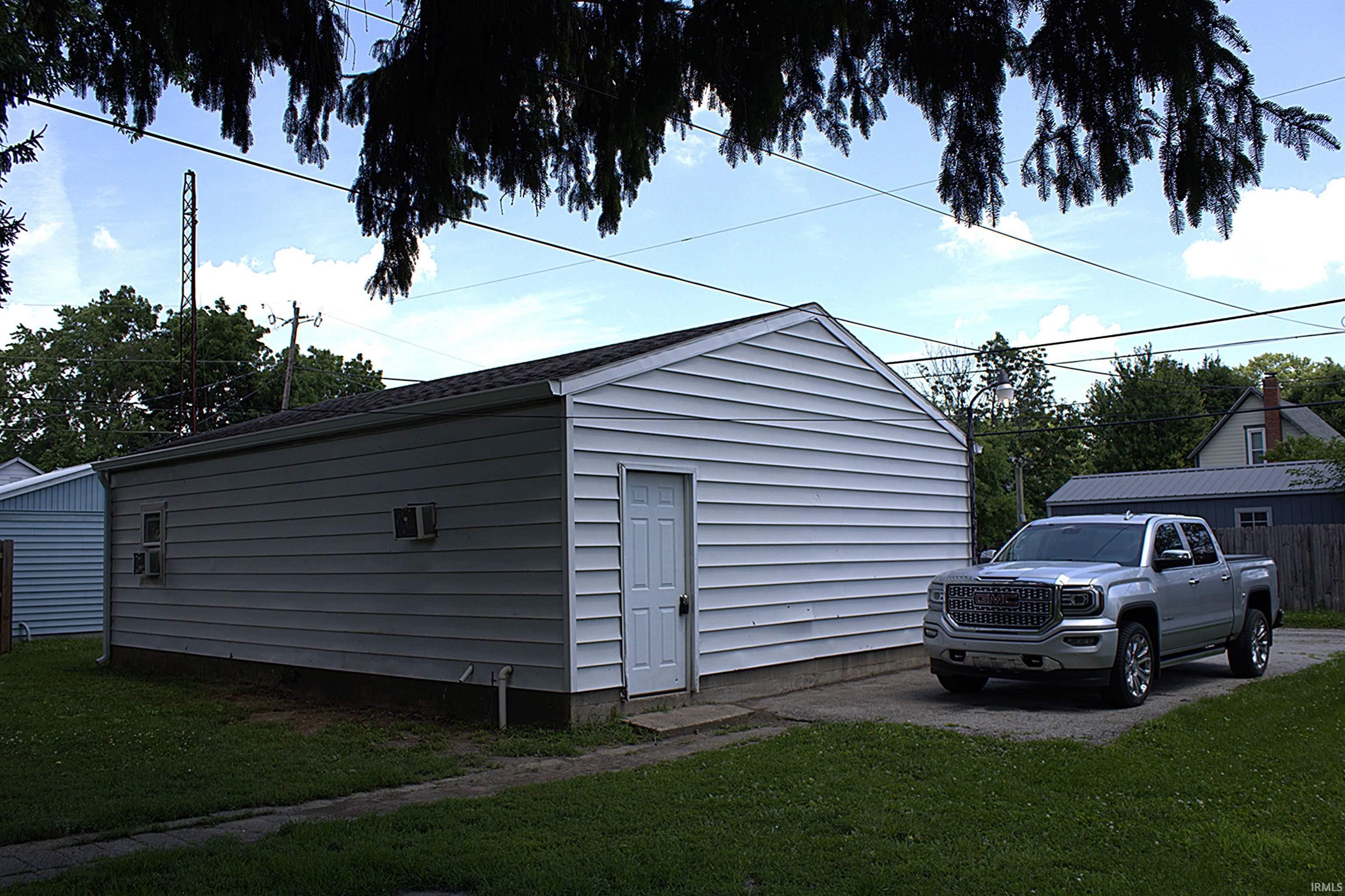 907 South 18th Street Lafayette, IN 47905 - Photo 7 of 25