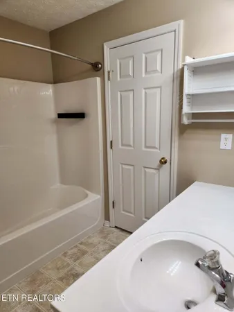 $1,950 | 945 Ashley Michelle Court, Farragut, TN 37934