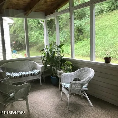 $1,950 | 945 Ashley Michelle Court, Farragut, TN 37934